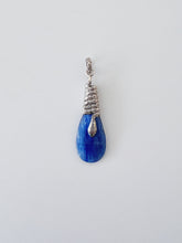 Load image into Gallery viewer, Snake Stone Pendants