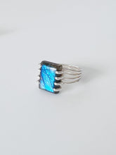 Load image into Gallery viewer, Between Lines 925 Sterling Silver Ring US Size 6-6.5