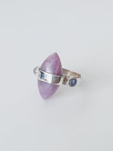 Load image into Gallery viewer, Centered Soul Ring - All Sizes