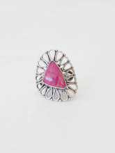 Load image into Gallery viewer, Flower Power Ring
